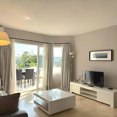 Gran Terraza Soleada Con Piscina En Mijas Golf Santa Fe de los Boliches